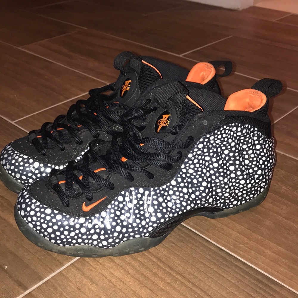 Nike Foamposite Safari size 9 men